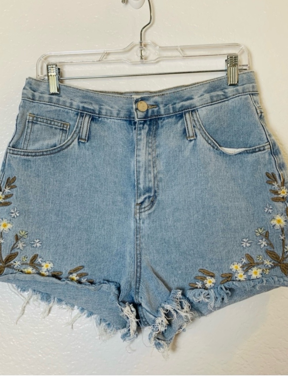 Driftwood Bailey Denim Shorts Size 28 Blue Daisy Boho Hippie Grannycore Cottage